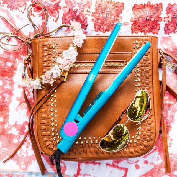 Bed Head Pixie 1/2" Straightener| Ideal for Short Hair, Bangs - Image 3